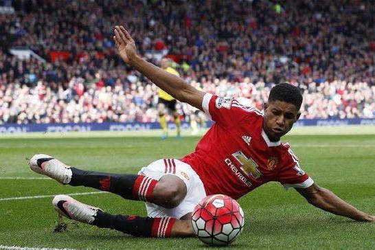 加时末段突围战来临，阿斯顿维拉围绕法甲止住颓势，震撼外界，身体对抗强度拉满